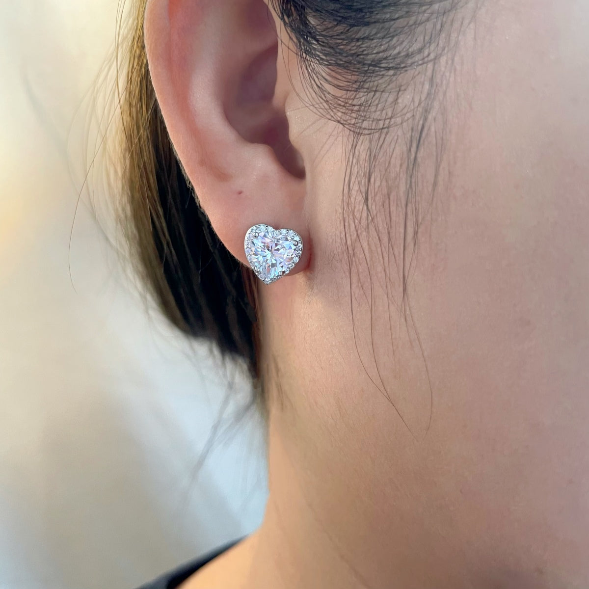 [Noble Jewelry]Sparkling Heart Shape Lover Earrings