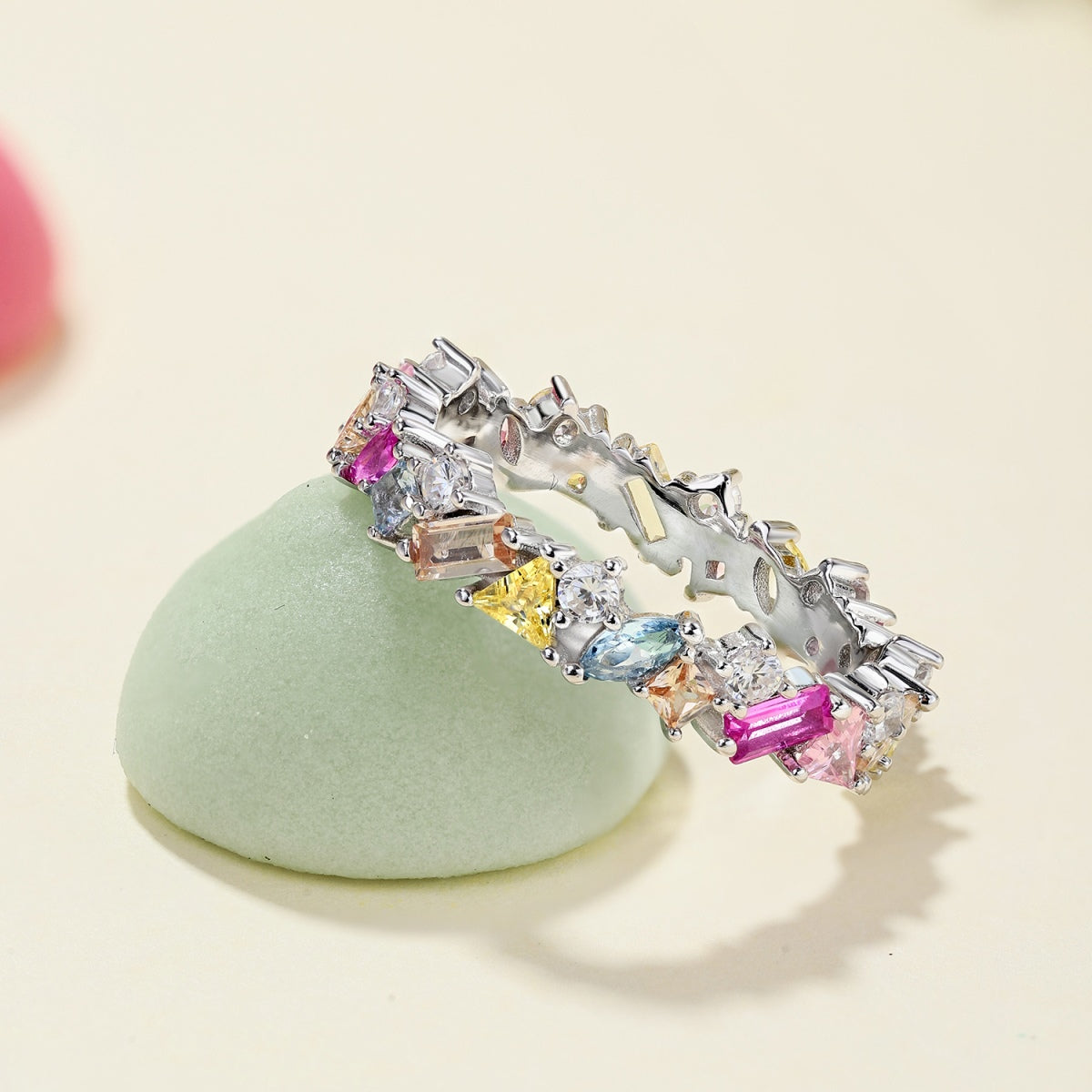 [Noble Jewelry]Dazzling Polychromatic Multi cut Daily Ring