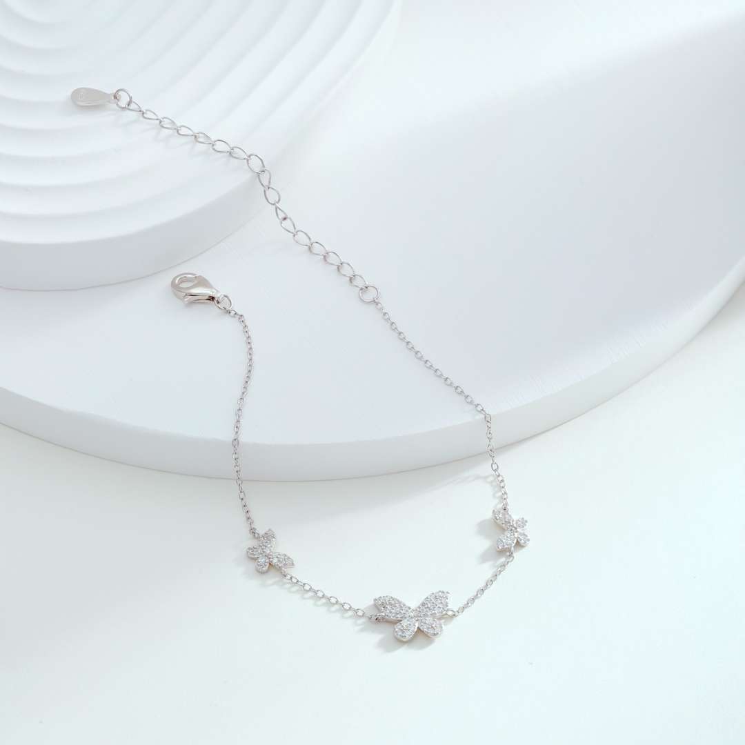 [Noble Jewelry]Delicate Butterfly Pendant Bracelet