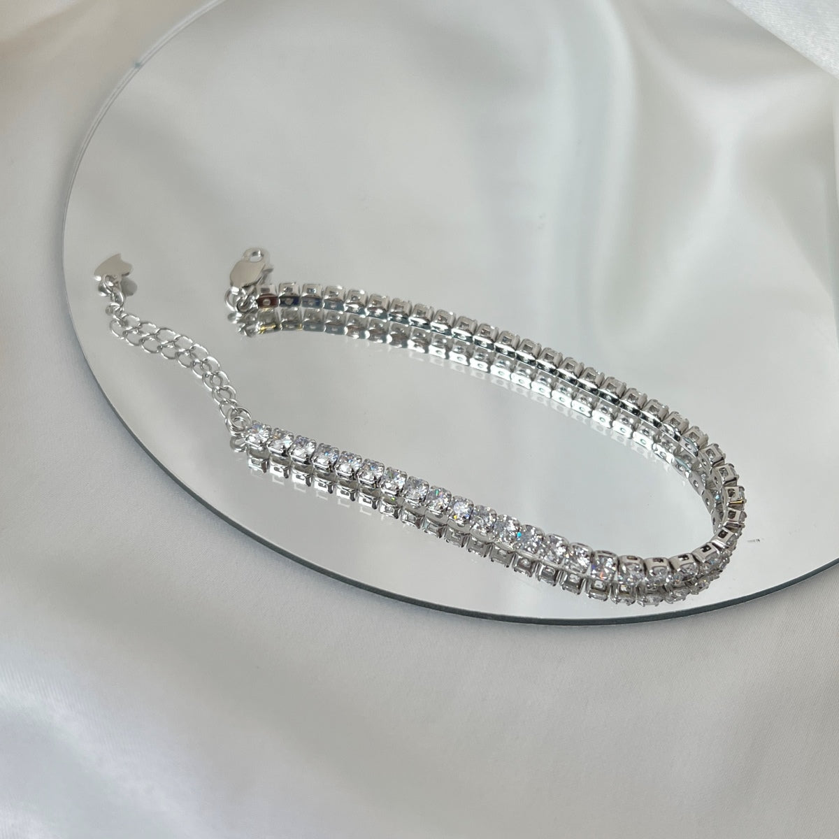 [Noble Jewelry]Sparkling Round Cut Daily Bracelet