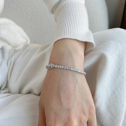 [Noble Jewelry]Dainty Charming Round Cut Tennis Bracelet