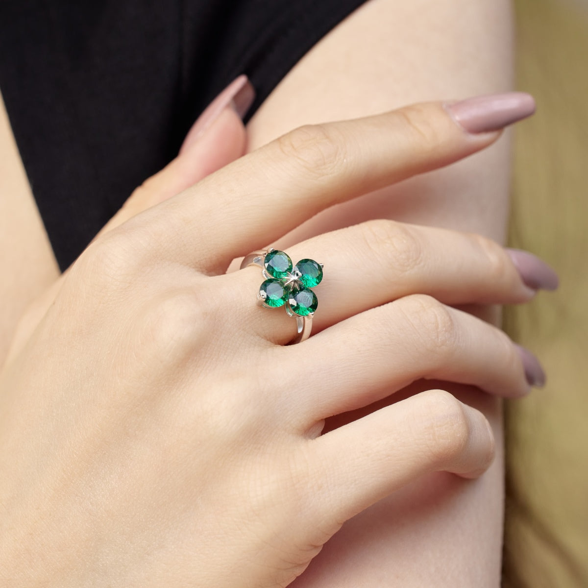 [Noble Jewelry]Four-Leaf Clover Eight-Pointed Star Ring